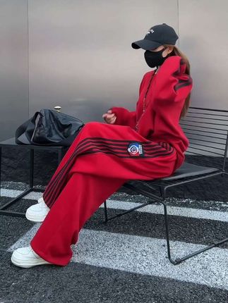 #我要上热门 #时尚休闲套装 宽松#遮肉显瘦 运动服两件套#卫衣套装 #潮酷穿搭 @DOU+小助手 @巨量千川