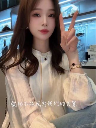香槟晚宴衬衫女2025新款爆款洋气春季优雅风外穿长袖衬衣#谁穿谁好看#洋气减龄#遮肉显瘦#面料柔软舒适 #早秋新款