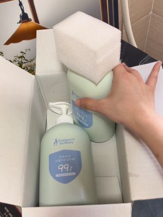 咱们洗贴身衣物千万不要将就,用好一点的内衣洗衣液清洗,穿的更安心#洗护好物 #洗护用品 #好物分亨 #内衣洗衣液