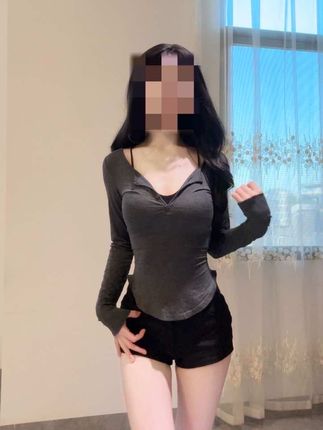 这套穿上真的又瘦又有#今日穿搭 #甜辣妹穿搭 #辣妹穿搭 #今天穿什么