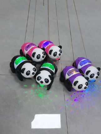 太高兴了吧,可爱捏 #电动爬行熊猫 #玩具推荐