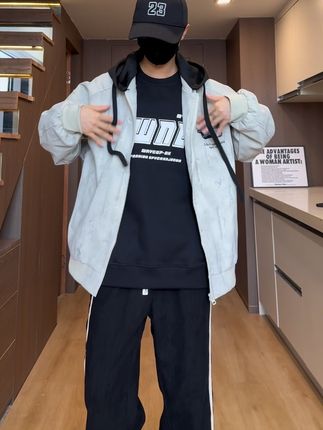 青少年学生秋季夹克外套,可脱卸连帽设计,男生穿真好看!#休闲上衣 #外套穿搭 #男生穿搭