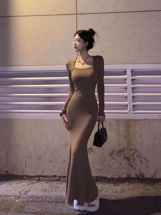 #法式裙子 #方领连衣裙 气质女装#秋季爆款#后妈裙#鱼尾长裙