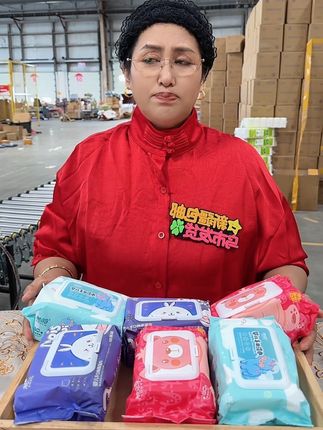 #新疆包邮 #湿巾 #爆款热卖中