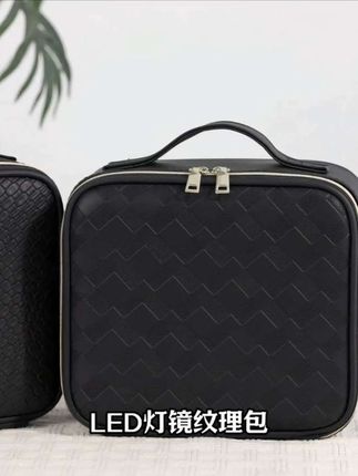 化妆师专用大容量化妆箱!带镜+补光灯,外出随身补妆,收纳超能装#化妆箱#高端大气 #大容量 #收纳整理 #携带方便 #必备好物