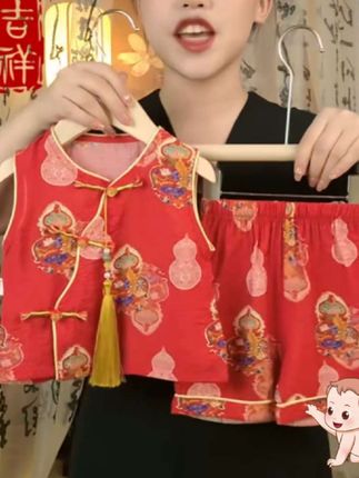 #dou+上热门 男女宝宝夏季复古系2025新款中式婴儿百天红色系周岁礼服抓周套装#宝宝抓周套装#面料柔软舒适 @DOU+小助手