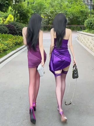 紫色很韵味 #闺蜜穿搭 #控腿