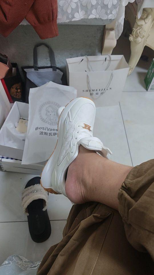 网购最舒服的一款鞋子,立马就跟儿子买了一双,希望一样的舒适#我在抖音买买买