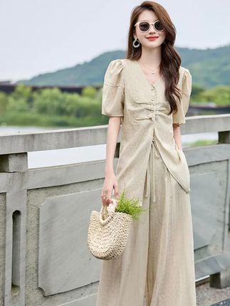 2025夏季单排扣气质高腰垂感阔腿裤两件套#夏日中性风穿搭日记#甜美的上班穿搭
