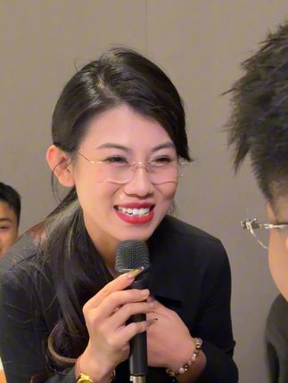 他说今天我不一样