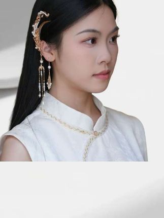 喜欢这种清冷感的美女,一定要试一下这个发夹#发夹发饰