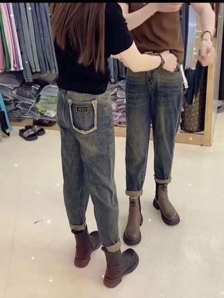 2025新款时尚气质梨形大码牛仔裤女洋气百搭宽松高腰显瘦九分哈伦裤#显高显瘦显腿长 #时尚 #气质穿搭 #穿出自己的风格 #牛仔裤