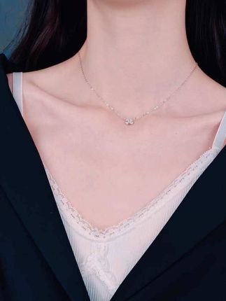 高级四叶草项链#时尚饰品经典百搭 #轻奢温柔风项链