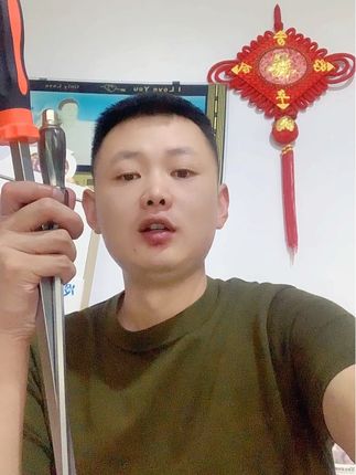 大号螺丝刀#五金工具 #大号螺丝刀#维修工具 #车载好物 #可敲可凿螺丝刀