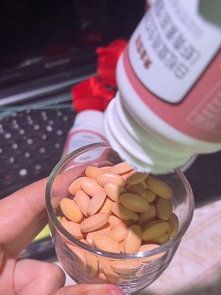 挑战连续三个月吃黄金搭档的烟酰胺会有什么变化!#烟酰胺 #护肤 #黄金搭档 #女生必备