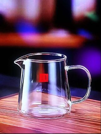 新款公道杯 新款公道杯玻璃茶具家用加厚玻璃功夫分茶器带茶滤一体茶分茶杯公杯带把手#玻璃茶具#公道杯#公道杯分茶器@DOU+小助手
