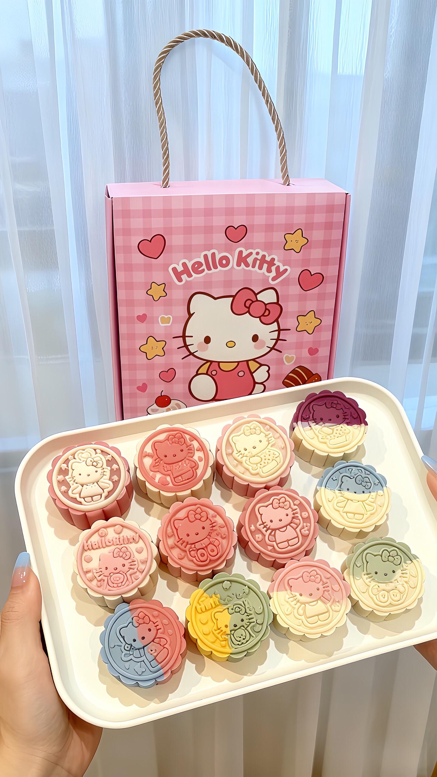 如果幸福是一盒月饼🥮。我希望是Kitty月饼~ #hellokitty #月饼礼盒