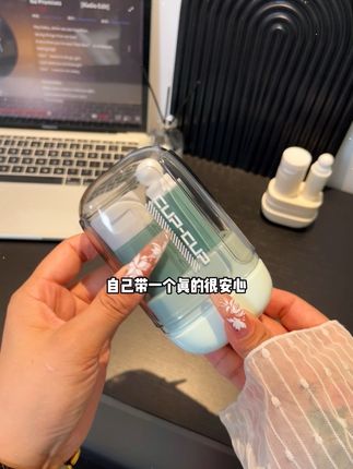 出差旅行,带牙套饭后刷牙太需要这样的三合一漱口杯了#出差旅行必备 #三合一漱口杯 #便携漱口杯 #自用好物推荐 #三合一漱口杯刷牙杯