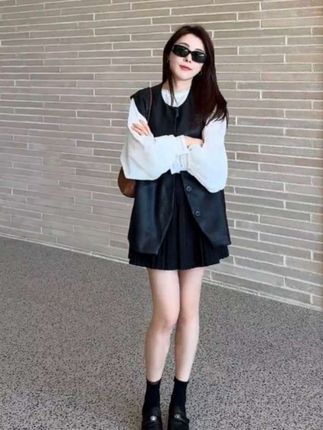 #时尚穿搭 #早秋穿搭 #穿出高级感 #洋气减龄 #谁穿谁好看系列 @DOU+小助手