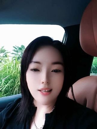 #自己在车上怎么拍照