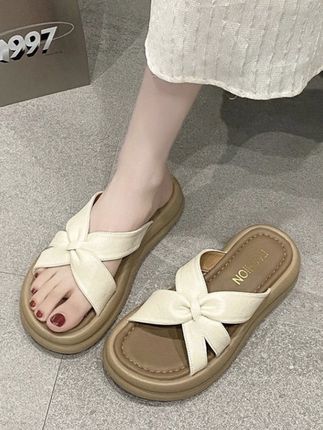#夏季穿搭 #夏季凉鞋 #潮鞋推荐好看不贵 #便宜又好穿 #爱了爱了