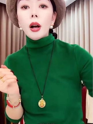 #高领打底衫#自发热打底衫 #保暖又好看 #百搭上衣 #冬天必备 「奢俪娜优选」冬季新品1805款双面德绒高领保暖打底衫洋气加绒女士