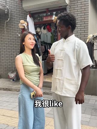 我简直就是个平平无奇的商业小天才!#智己L6爆品发布会 #智己L6上市  #citydrive小巷初夏