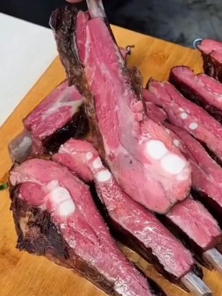 #我的乡村生活 18.8到手一斤的腊排骨,腊香四溢,肉质紧实,很香很好吃!#腊排骨 #土家腊肉 #腊排骨怎样做好吃