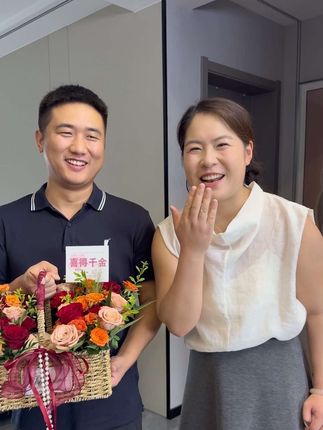 今天给老表送见面礼,明明尽然说给六六换“后爸”#强烈推荐 #母婴好物分享