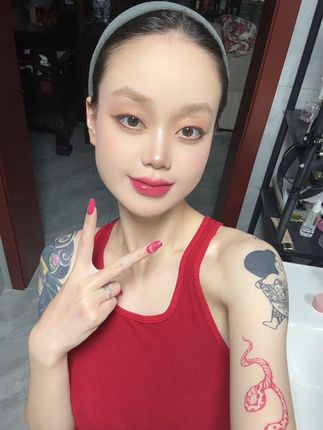 好久没卸妆了 洗面奶五十两支 150g保质期三年 放心用 下单快发货快  有问题联系售后