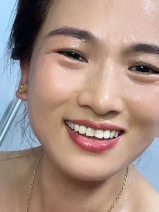 酒那么浓心那么空,那么那么爱你也没有用,情那么真爱那么痛,那么那么想你可是你不懂... #歌曲那么爱你也没用 #酒那么浓心那么空