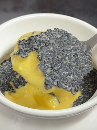 黑芝麻蒸蛋,这是我保养自己的秘密早餐,钙等含量比牛奶还高 #黑芝麻蒸蛋 #黑芝麻鸡蛋羹 #有机黑芝麻 #熟黑芝麻 #养生早餐