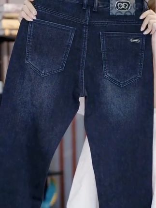 #直筒牛仔裤 #宽松牛仔裤 #休闲牛仔裤 #牛仔裤搭配
