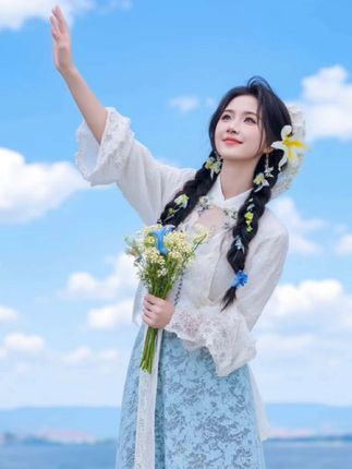 #张予曦#毕雯珺#张予曦毕雯珺真拍了红裙抱#杜克和一哥