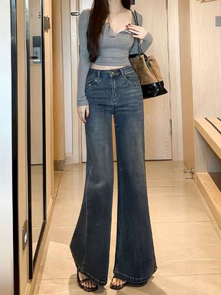 烫钻不贴腿微喇叭牛仔小个子女2025秋季新款高腰宽松喇叭裤 #微喇牛仔裤#显高显瘦显腿长 #高腰牛仔裤 #烫钻牛仔裤#小个子穿搭#梨形身材裤子