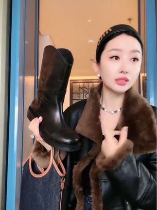 秋季新品女士牛皮小香风中筒靴厚底复古骑士靴#只做高品质 #女鞋推荐 #时尚鞋 #靴子控 #脚宽脚胖都可以
