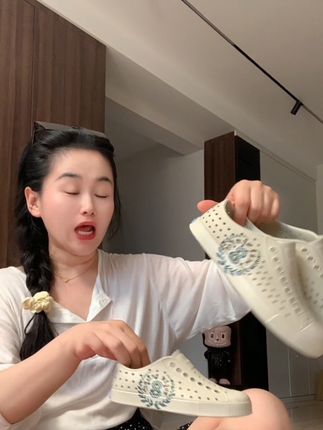 #native 冲!快!捡漏!#儿童溯溪鞋 #儿童洞洞鞋