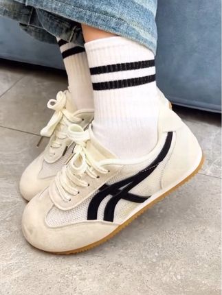 #条纹中筒袜 #纯棉袜子 #袜子推荐 #不臭脚的袜子 #百搭款袜子