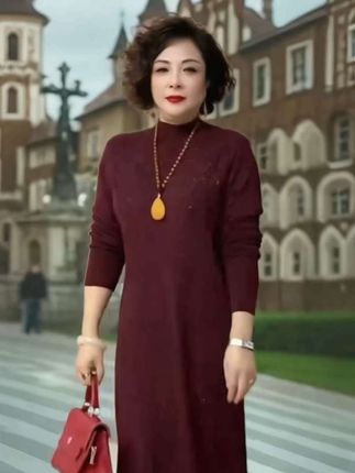 2025春秋重工烫钻复古大码纯色长裙连衣裙打底裙,通勤女装高贵上档次#早秋贵气穿搭 #洋气减龄 #高级感穿搭 #简约大气 #穿出自己的风格 @DOU+小助手