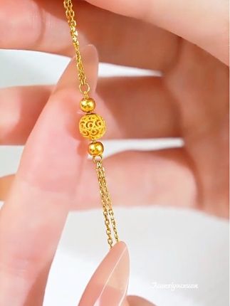 六福珠宝花丝玲珑黄金手链#足金手链#时尚轻奢百搭手链#足金手链