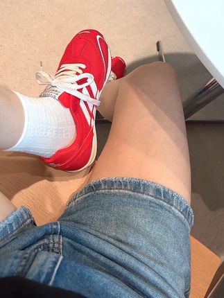 新款来了兄弟们,三个颜色都巨上头, 自己选吧,都现货,我一股劲留了红色和蓝色🤭