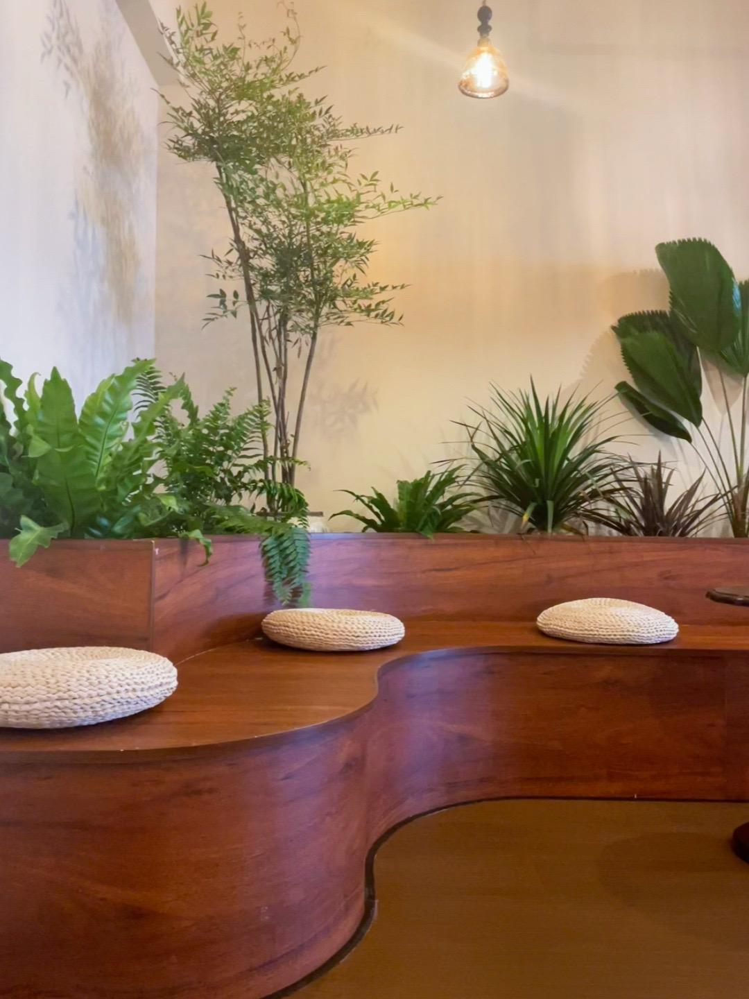 女孩子们清醒一点,不纠结情爱不沉溺于过去#热门小助手 #抖音热榜话题上热门 #爱情