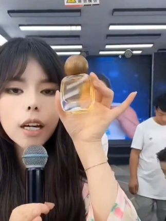 #自用好物分享 #古蔻经典真爱香水#持久留香#强烈推荐