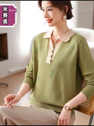 2025年新款减龄时尚洋气翻领打底上衣大码宽松女装春秋季针织毛衣#谁穿谁好看 #面料柔软舒适 #时尚减龄显年轻