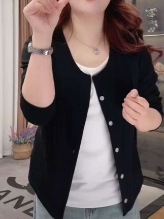 早秋大码女装修身显瘦假两件春秋长袖韩版百搭时尚宽松上衣#早秋大码女装#显瘦假两件#韩版长袖#时尚宽松上衣