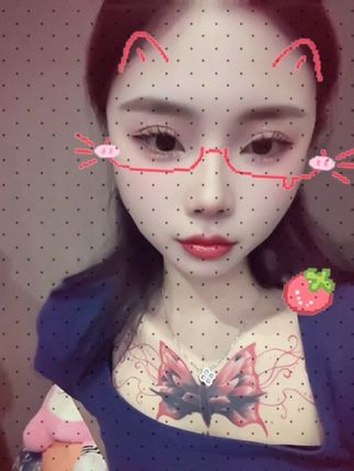 人如果非要博弈的话 为什么要比谁更嘴硬 更冷淡呢 就应该比谁更勇敢 比谁更爱谁