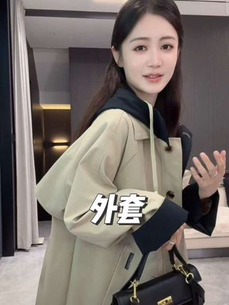 小小自穿推荐假两件连帽少女风,秋季英伦风气质时尚!贼显年轻,巨好看!#小小101 #韩系穿搭#风衣外套 #气质穿搭#通勤搭配