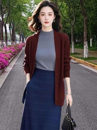#针织开衫女2025年秋冬新款韩式软糯慵懒风格独特的超级漂亮上衣#针织开衫#秋冬穿搭 #慵懒风穿搭#韩式