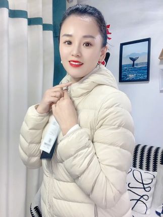#雅鹿正品 #轻薄羽绒服 #强烈推荐