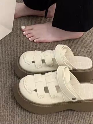 啄木鸟两穿镂空包头凉鞋女2025夏季新款森系罗马鞋厚底拖鞋女外穿#软底软面穿上超舒服 #女鞋推荐 #透气舒适